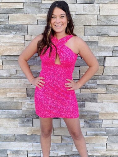 Best Velvet Sequin Short Halter Neck Sheath Homecoming Dress Canada